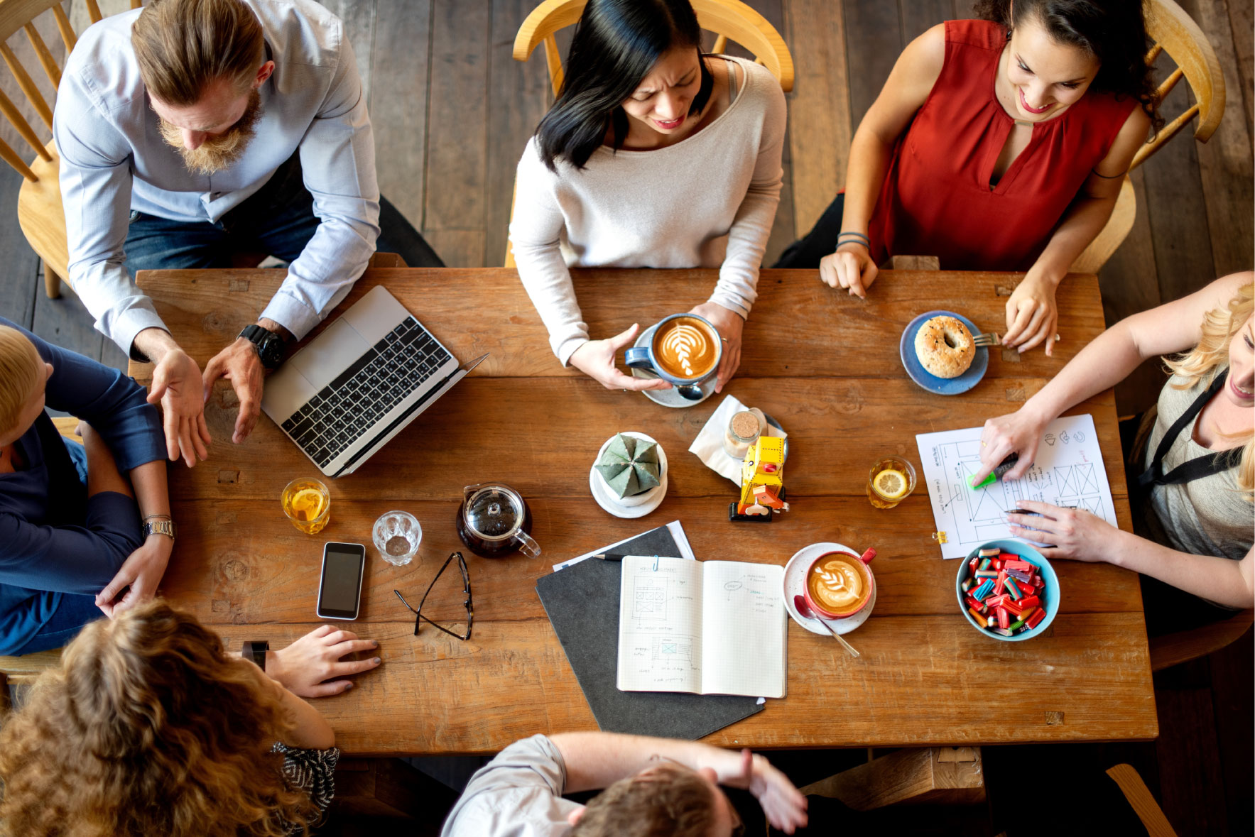 Interface de configuration d'agent IA avec connexion aux sources de données